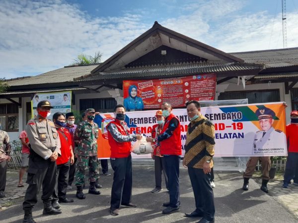 Kecamatan Sragi Terima 867 Paket Bantuan Sembako