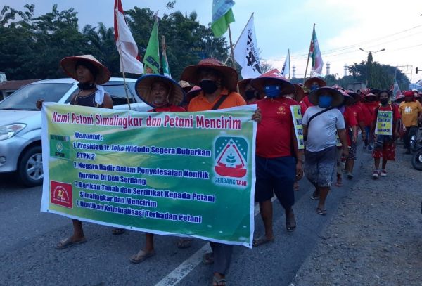 Ratusan Petani Korban Konflik Agraria PTPN II Gelar Aksi Jalan Kaki Medan Menuju Istana Negara