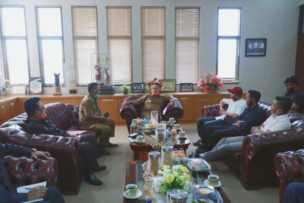 Nanang Ermanto Sambut Audiensi Komunitas Jurnalis Harian Lamsel