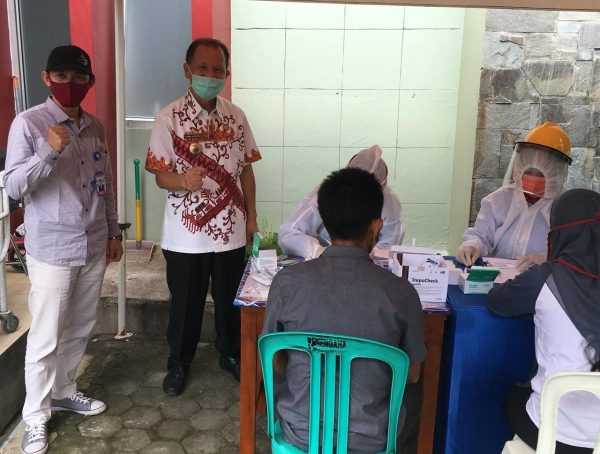 Kerjasama Dengan KPU, Dinkes Lamsel Rapid Test 1.925 PPDP