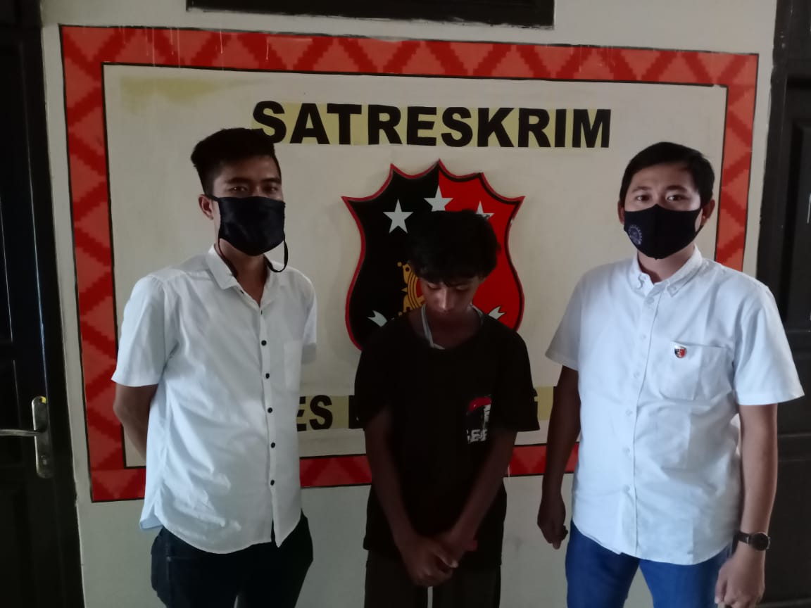 Pelaku Curas Diamankan Satreskrim Polres Lampura Bersama Warga