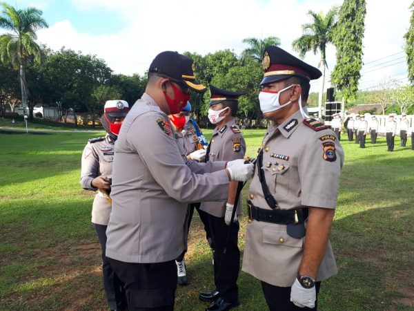 AKBP Binsar Manurung Pimpin SertijabĀ Kapolsek Way Tuba