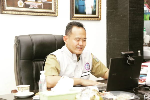 Wakil Bupati Pringsewu Pandu Diskusi Virtual LPA Lampung  