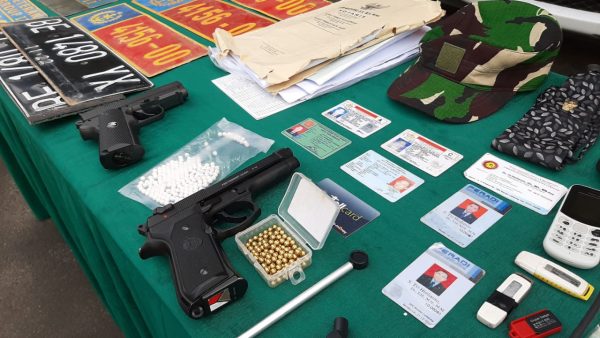 Letkol TNI-AD Gadungan Bergelar doktor Ber ID Anggota Peradi di Tangkap Denpom