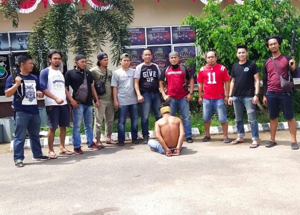 Satu Rombongan Pelaku Perampok Rumah Nanik Suwarni Ditangkap Tekab 308 Mesuji