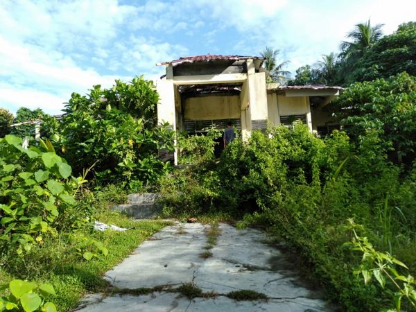 Pembangunan Kantor Camat Pulau Pisang Mubajir Diduga Proyek Jatah Mantan Ketua DPRD Pesisir Barat