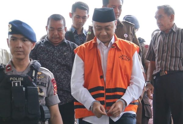 MA Kurangi Hukuman dan Uang Pengganti Agung Ilmu Mangku Negara