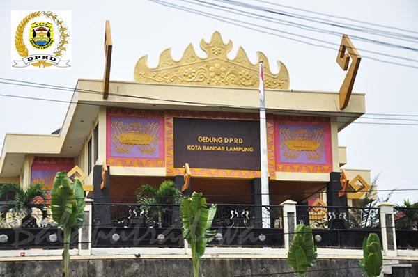 Puluhan Pegawai Honor Baru Masuk DPRD Kota Bandar Lampung Titipan Pejabat di SK-kan Walikota Sebagai Cleaning Servis