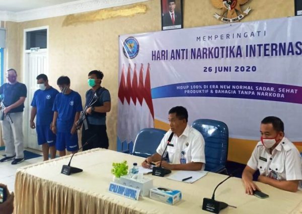 BNNP Gulung Komplotan Pengedar Ekstasy Masuk Lampung BB 6969 Butir Melibatkan Narapidana