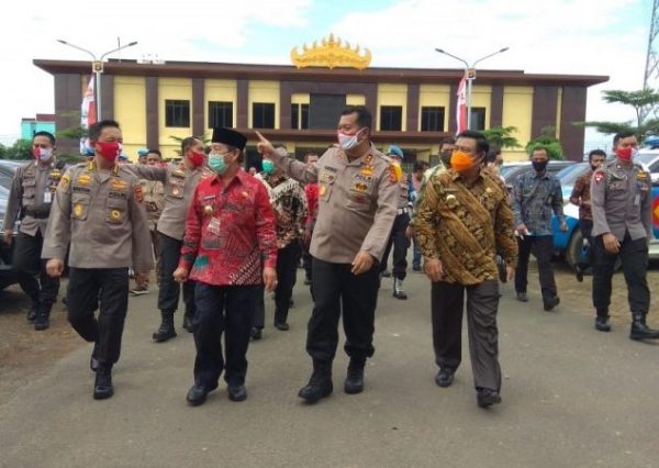 Walikota Bandar Lampung Herman HN Bertemu Kapolda Acara Serah Terima Hibah Bangunan Baru Polda Lampung, Kasus Eva Dwiana Dihentikan?