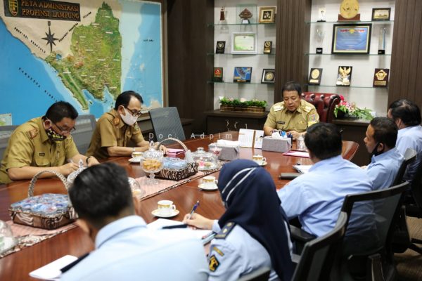 Dirjen Imigrasi Laporkan Program âEasy Passportâ Jemput Bola Pembuatan Paspor Kepada Gubernur