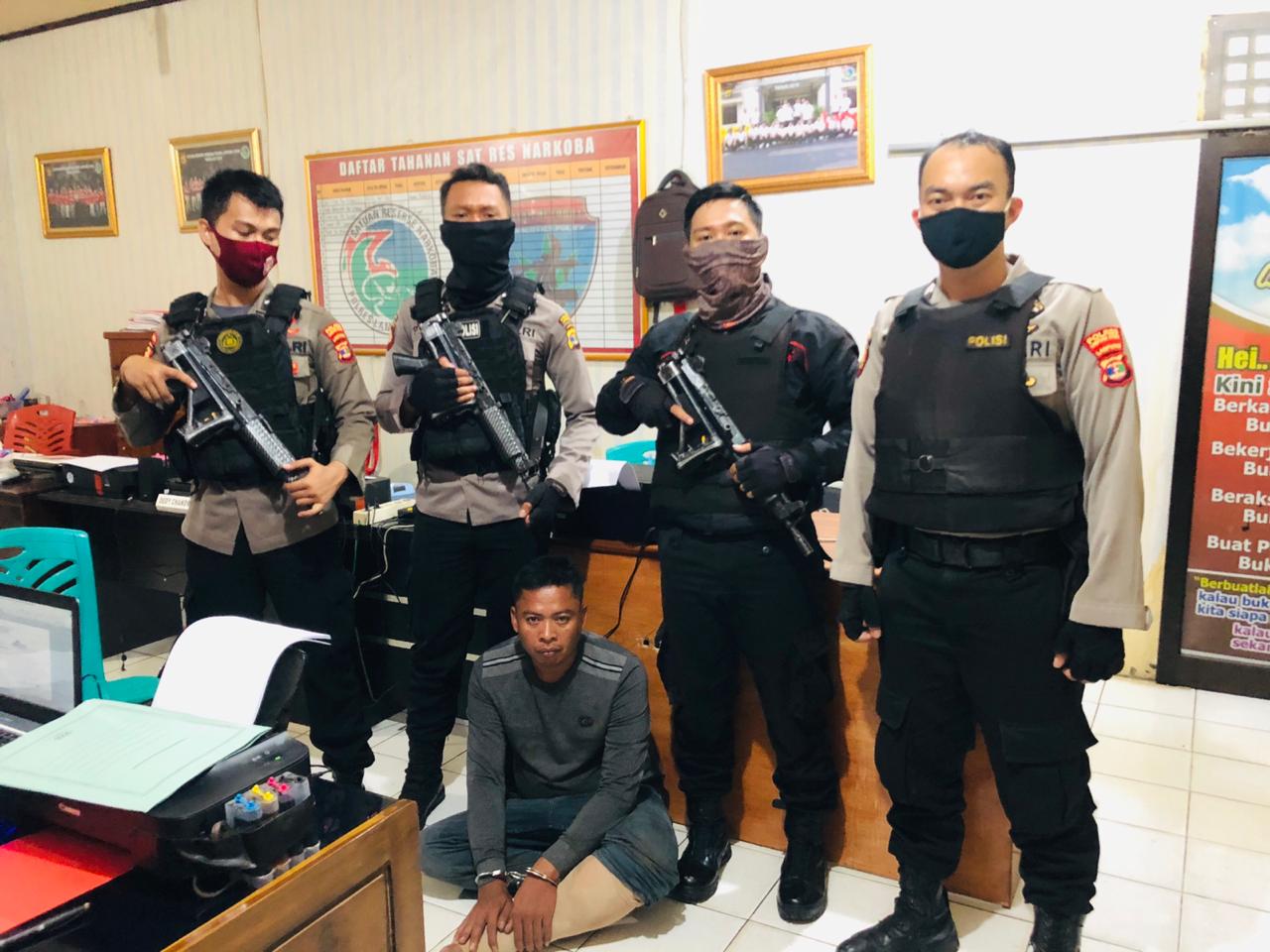 Tak Miliki Uang dan Pekerjaan Tetap, Selamet Oki Pilih Edarkan Sabu-Sabu