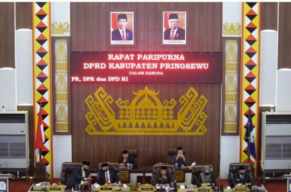 Sujadi dan Fauzi Bersama Forkopimda Hadiri Paripuran Pidato Presiden