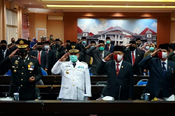 Pemkab Lamsel Ikuti Detik-detik Proklamasi Kemerdekaan RI ke-75 Secara Virtual