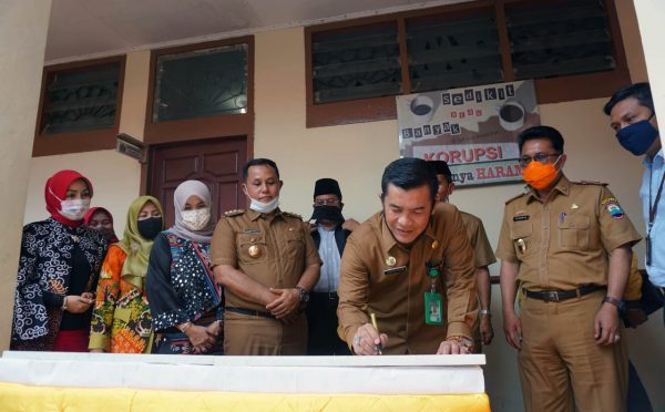 Nanang Ermanto Hadiri Pengantar Tugas Kepala Kantor Kemenag Lamsel