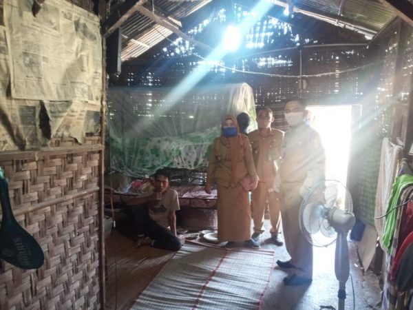 Rumah Supendi di Pekon Sukabanjar Dapat Bantuan Program MBR