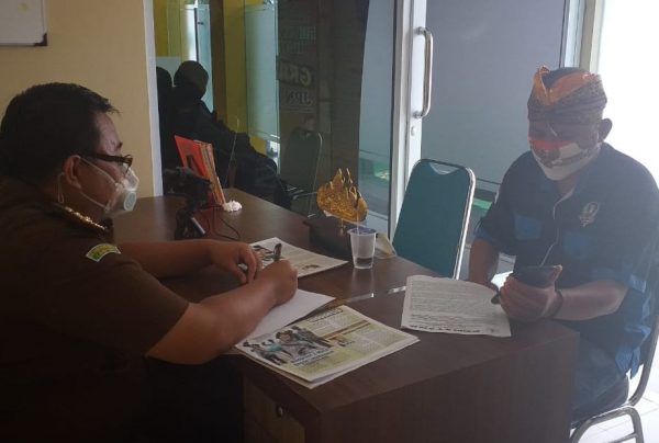 Aksi di Kejati Pematank Tanyakan Perkembangan Kasus Bansos Covid-19 Lampung Barat Rp8,1 Miliar