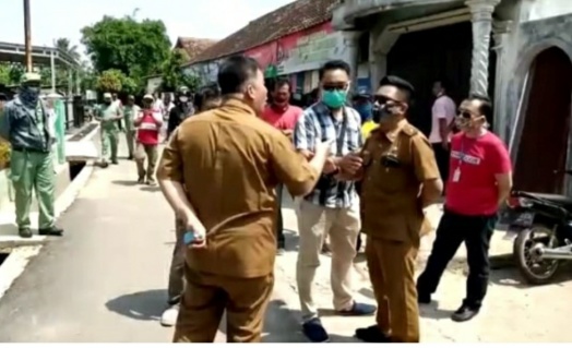 Ada Camat Hingga Lurah di Kota Bandar Lampung Ramai Ramai Hadang Calon Lain Dekati Warga?