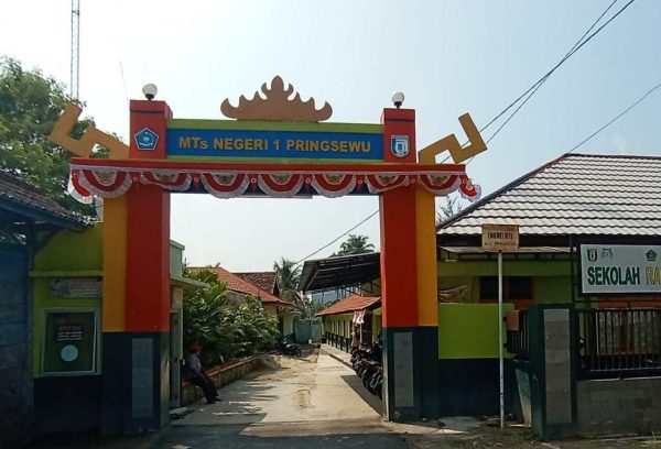 Pandemi Covid-19 MTs Negeri 1 dan 2 Pringsewu Tarik Iuran Murid Dengan Judul Infak Rp300-400 Ribu Persiswa Atas Izin Kemenag