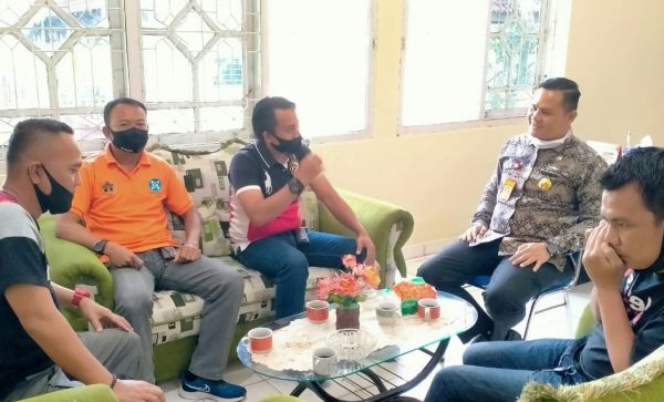 Safari Lintas-Stakeholders, PWI Lampura Sambangi DLH