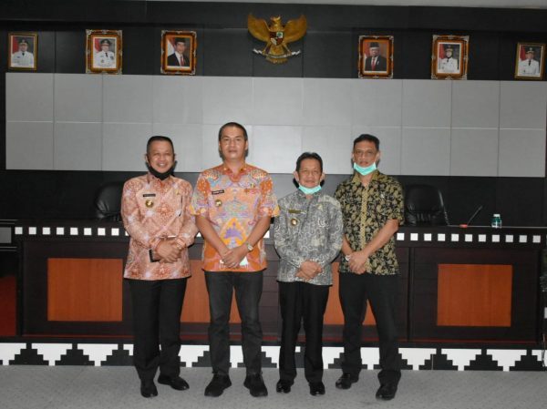 Novriwan Jaya Plh Sekdakab Tulang Bawang Barat Herwan Sahri Non Job?