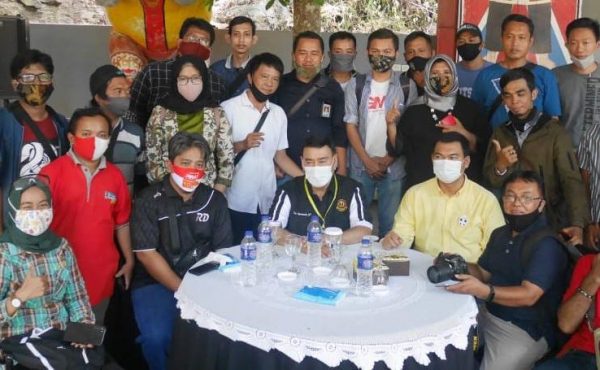 Dukung Rycko Menoza Mantan Wakil Walikota Thobroni Berbagi Cerita Soal Tradisi di Pemda Kota Bandar Lampung