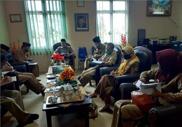 Kepala Kemenag Pringsewu Pimpin Rapat Para Kepala Madrasah Negeri