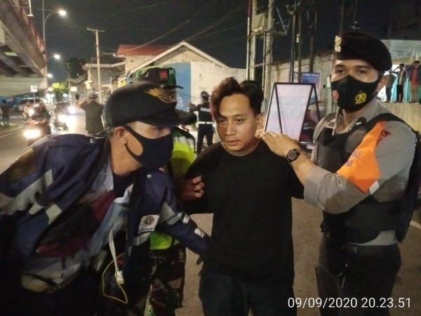 Rajia Masker Tim Gabungan Amankan Dua Pemuda Bawa Sabu