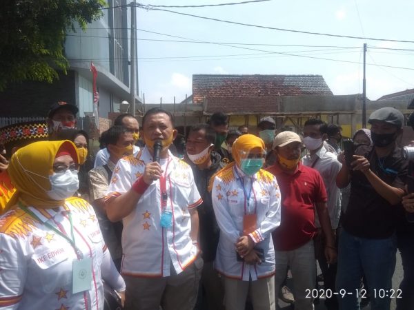 Bawaslu Tolak Gugatan Bakal Calon Independent Ike Edwin-Zam Zanariah Lapor DKPP