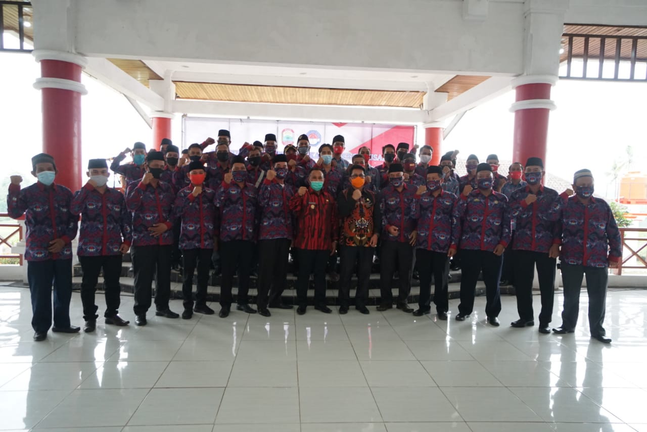 Bupati Nanang Ermanto Hadiri Pelantikan Pengurus PPDI Lamsel