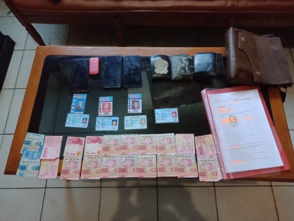 Polres Way Kanan OTT Empat Oknum Wartawan Peras Kepala Sekolah