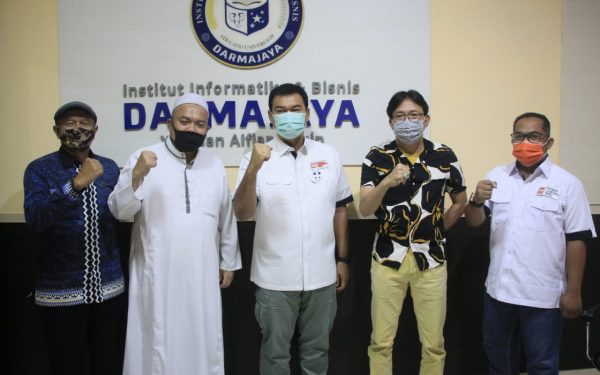 Firmansyah Labuhkan Dukungan Untuk Rykco Menoza-Johan Sulaiman