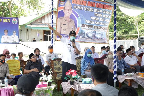 Agus Istiqlal Dialog Dengan Masyarakat Pesisir Selatan