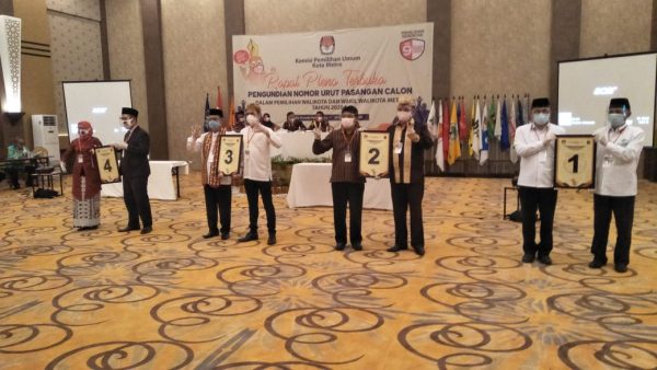 Empat Paslon Pilkada 2020 Kota Metro Resmi Dapatkan Nomor Urut
