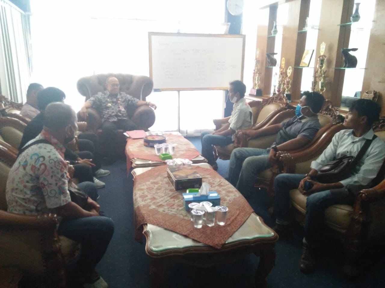 Sekkab Lampura Support Bank Darah SMSI Bersama Masyarakat Lampura Lawan Corona