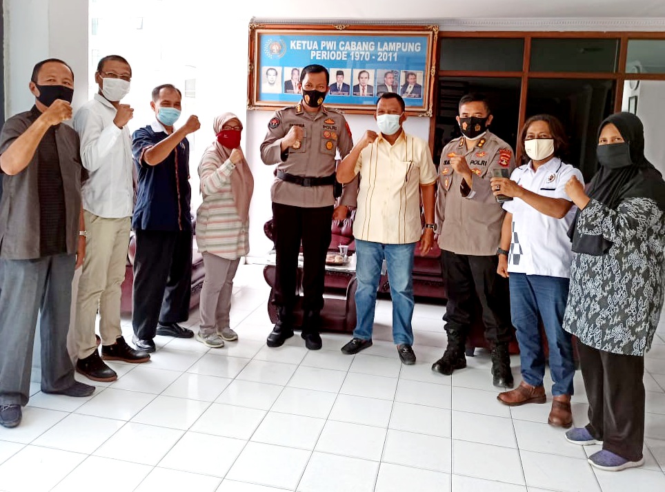Respon Pertemuan PWI Pusat dengan Mabes Polri Humas Polda Lampung Kunjungi PWI Lampung