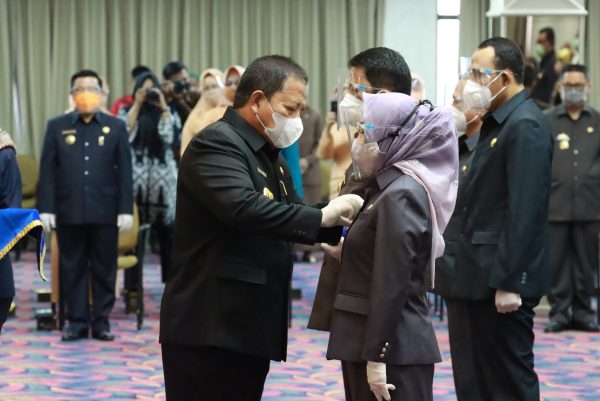 Arinal Djunaidi Lantik 14 Pejabat Tinggi Pratama Hasil Seleksi