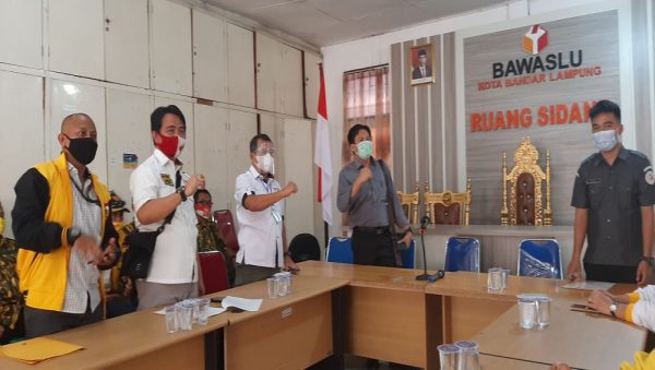 Tim Rycko-Jos Laporkan Ketua RT Kupang Kota Yang “Ganggu” Poses Kampanye