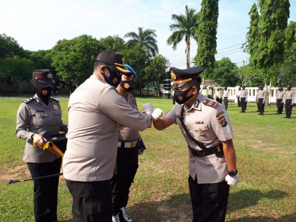 AKBP Binsar Pimpin Sertijab Kasat Reskrim dan Kasat Lantas