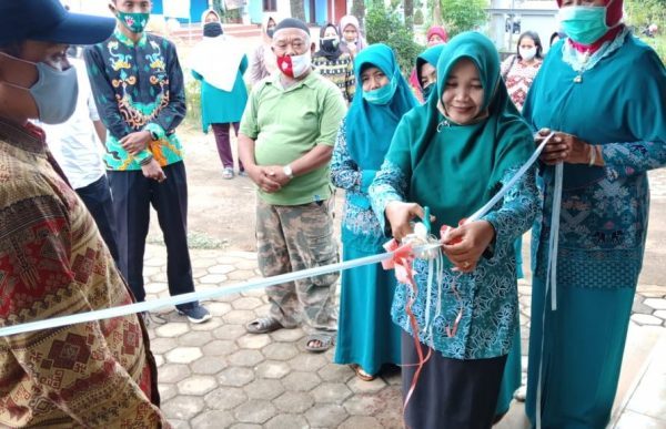 Toko Sentra Oleh-Oleh Khas Desa Sawojajar Tawarkan Kreatifitas Home Industri Tim Penggerak PKK