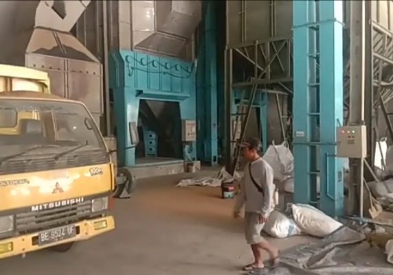 Polda Lampung Diminta Periksa Ijin Pabrik Penggilingan Padi Ditengah Pemukiman Warga