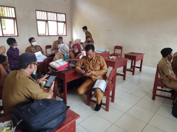 Inspektorat Provinsi Lampung Monev Administrasi SMA dan SMK Kabupaten Mesuji
