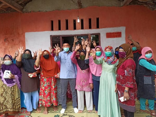 Taati Protokol Kesehatan Hipni Bagikan Masker Kesehatan Setiap Titik Kampanye