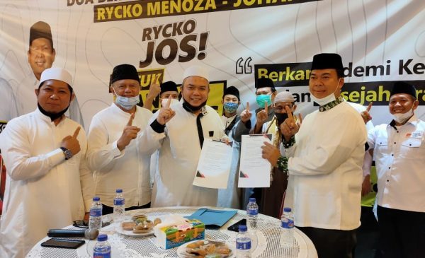 Firmasyah Y Alfian Berikan Dukungan Untuk Rycko Menoza-Johan Demi Bandar Lampung Baru