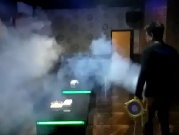 Antisipasi Covid-19 MGM Karaoke Semprot Disinfektan Ruangan Dan Terapkan Protokol Kesehatan