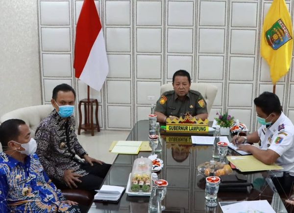 Gubernur dan Angkasa Pura II Bahas Pengebangan Kawasan Kesehatan Bandara Radin Inten II