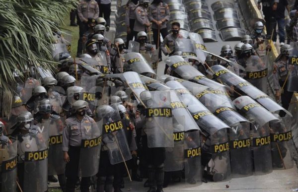 Demo Dua Ribu Orang Pengamanan 15 Ribu Personil