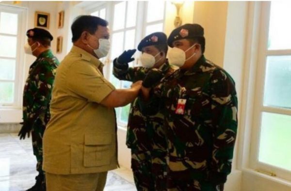 Sepuluh Jenderal TNI Lapor Korp Raport Kepada Menhan Prabowo
