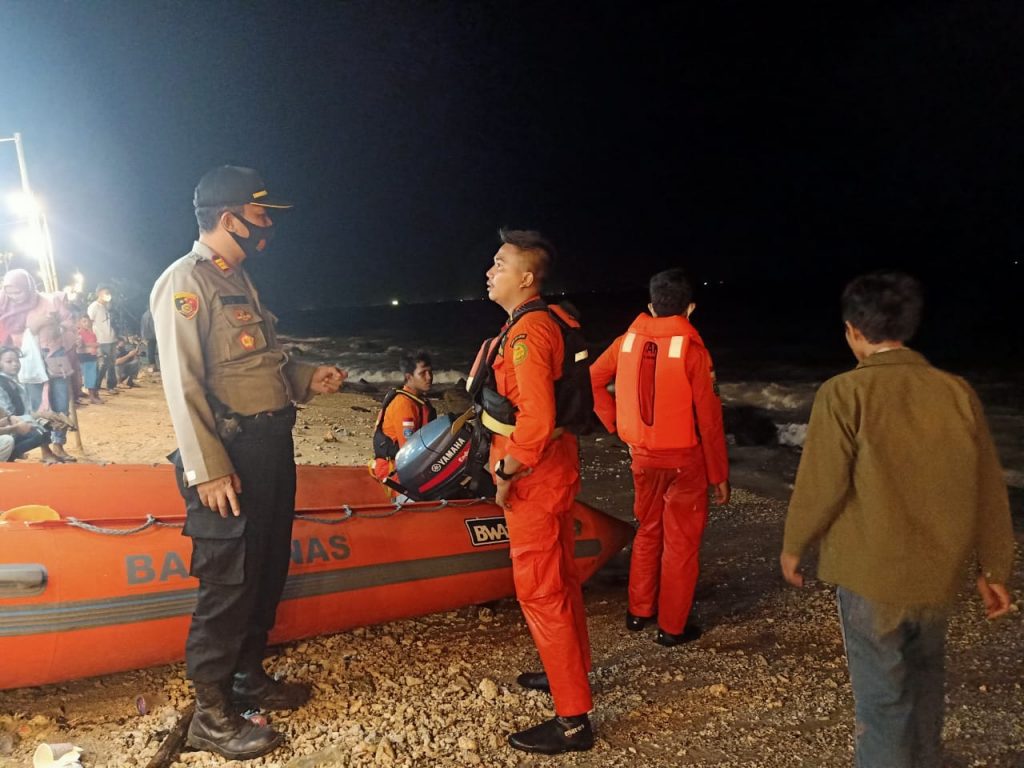Pelajar Terseret Ombak di Pantai Sebalang Satu Hilang Dua Selamat