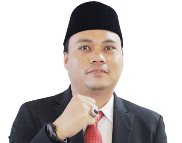 Calon Bupati Pesisir Barat Pieter-Fakhrurrazi Diduga Money Politik Saat Kampanye di Pekon Pahmungan